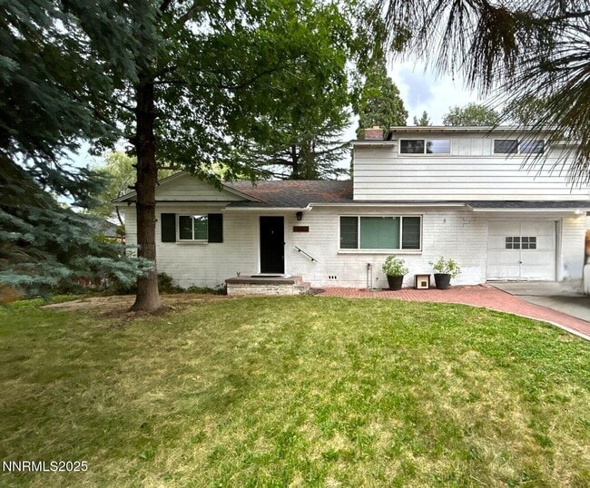 property at 1155 Washington St
