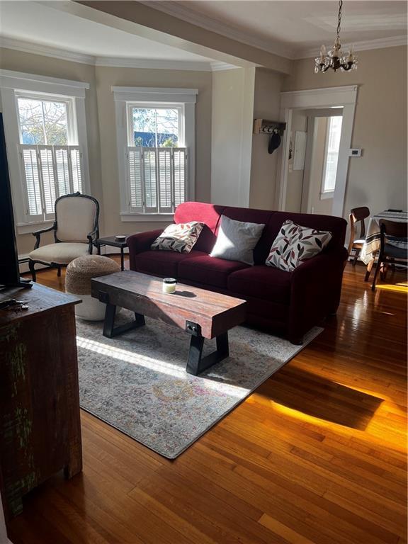 51 Annandale Rd in Newport, RI - Foto de edificio - Building Photo