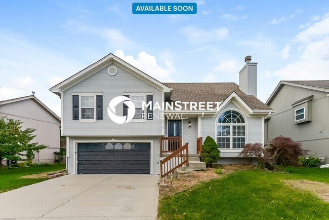 property at 8625 NE 111th St