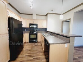 304 Ambleside Link SW in Edmonton, AB - Building Photo - Building Photo