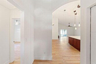 24407 Rolling View Ct in Lutz, FL - Building Photo - Building Photo