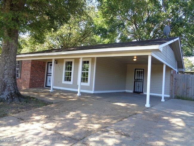 6041 Blocker St in Olive Branch, MS - Foto de edificio - Building Photo