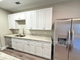 13424 Lonnie Wascom Rd in Walker, LA - Building Photo