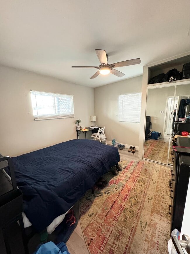 property at 1845 E Monroe St