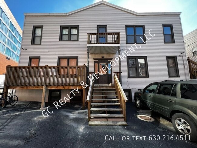 property at 1115-1115 W Patterson Ave