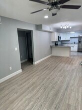 3411 Clark Rd, Unit #112 in Sarasota, FL - Building Photo - Building Photo