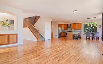 1395 E 100th Ln in Thornton, CO - Foto de edificio - Building Photo