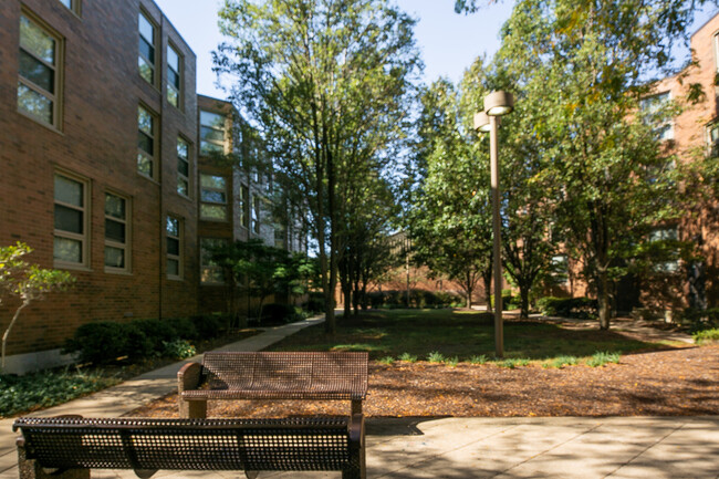 4700 Lake Park Apartments in Chicago, IL - Building Photo - Building Photo