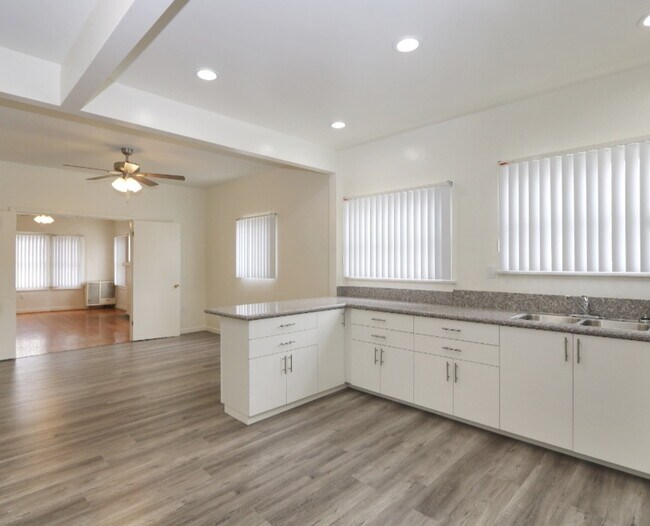 336 S Wilton Pl Rentals in Los Angeles, CA