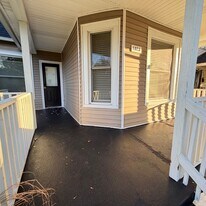 1023 Sigsbee St SE in Grand Rapids, MI - Building Photo