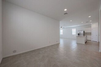 12789 W Levi Dr in Avondale, AZ - Building Photo - Building Photo