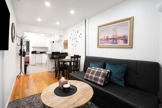 301e E 104th St in New York, NY - Building Photo - Building Photo