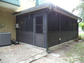 5828 Harbour Club Rd in Ft. Myers, FL - Building Photo - Building Photo
