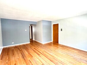 2623 W Berwyn Ave in Chicago, IL - Building Photo - Building Photo