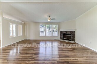 9390 Holbrook Dr in Leland, NC - Building Photo - Building Photo