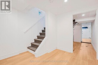 87 Pennington Crescent in Halton Hills, ON - Building Photo - Building Photo