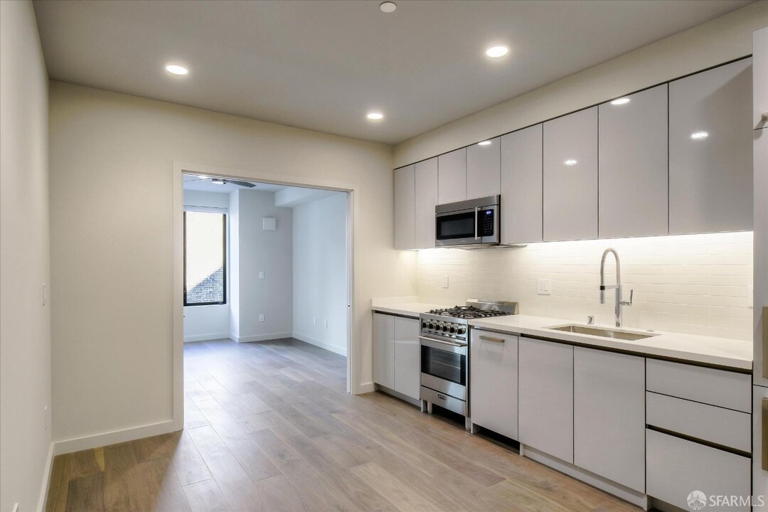 824 Hyde St in San Francisco, CA - Building Photo