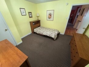 453 Grippen Hill Rd in Vestal, NY - Building Photo - Building Photo