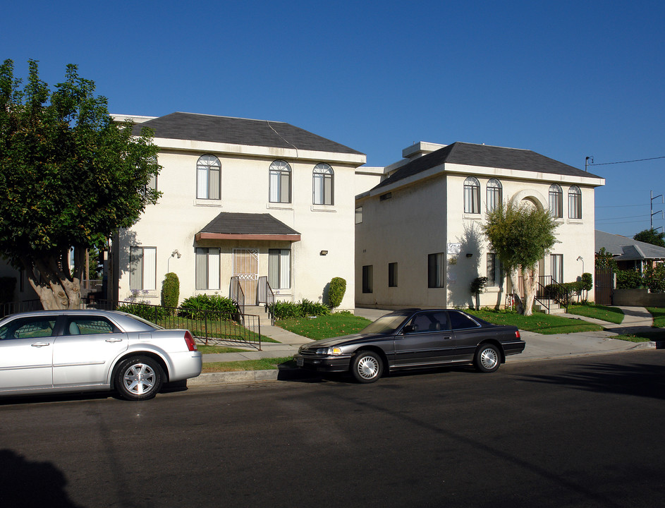 11637 Truro Ave in Hawthorne, CA - Building Photo