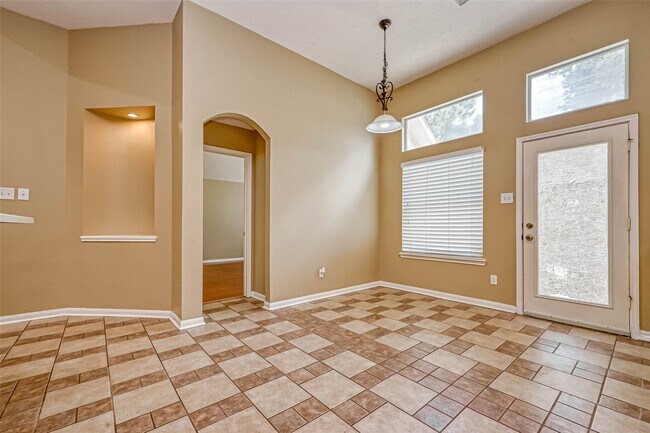 property at 18039 Parkwille Ln