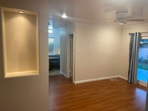 380 Oakland Dr in La Habra, CA - Building Photo - Building Photo