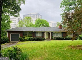 3543 Simpson Farm Dr SE in Smyrna, GA - Building Photo