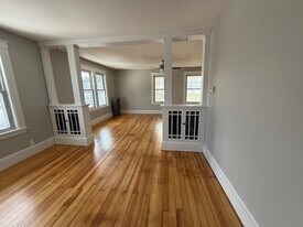 153 Oakland Ave in Methuen, MA - Building Photo