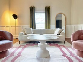 906 Metropolitan Pkwy SW in Atlanta, GA - Building Photo