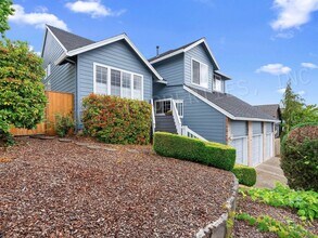 15926 SW Hampshire Terrace in Tigard, OR - Building Photo - Building Photo