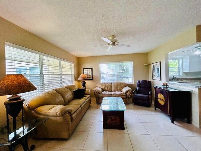 148 Andover F in West Palm Beach, FL - Building Photo - Building Photo