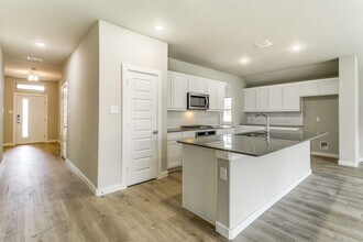 5211 Bellhurst Dr in McKinney, TX - Foto de edificio - Building Photo