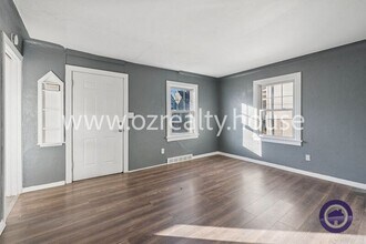 2022 Balkan Pl in Toledo, OH - Building Photo - Building Photo