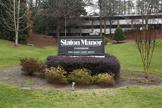 Slaton Manor in Atlanta, GA - Building Photo - Building Photo