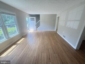 824 Appleseed Ct in Winchester, VA - Building Photo - Building Photo