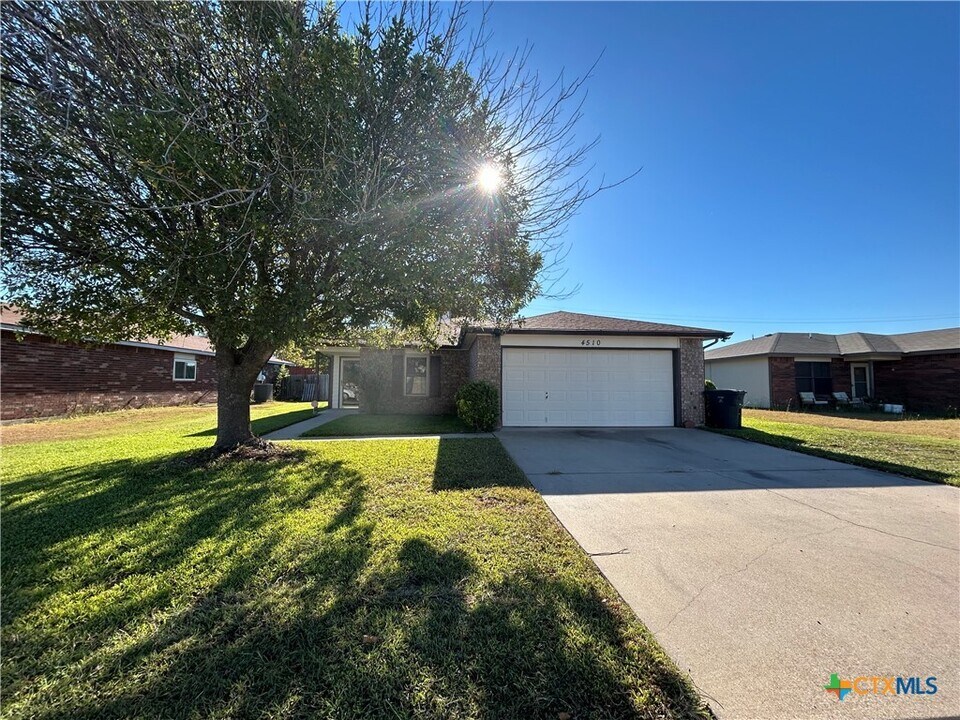 4510 Dartmouth Dr in Killeen, TX - Building Photo