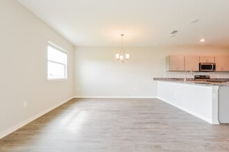 1015 Corso Dr in Winter Haven, FL - Foto de edificio - Building Photo