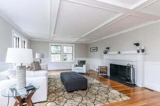 57 Greylock Rd in Newton, MA - Building Photo - Building Photo