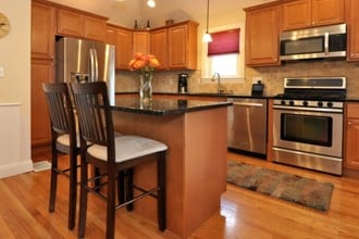 27 Central St in Waltham, MA - Building Photo - Building Photo