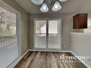 1315 Carlysle Park Dr in Lawrenceville, GA - Building Photo - Building Photo