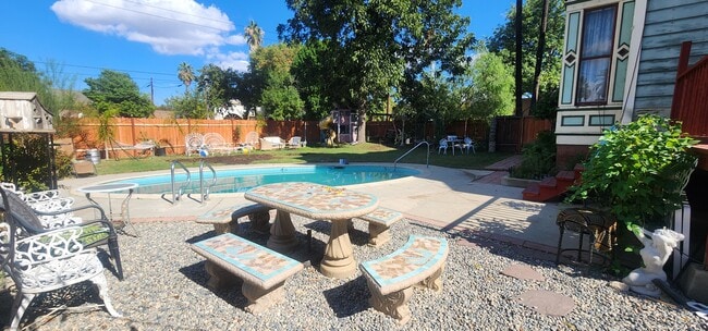 3121 Mulberry St, Unit B in Riverside, CA - Building Photo - Building Photo