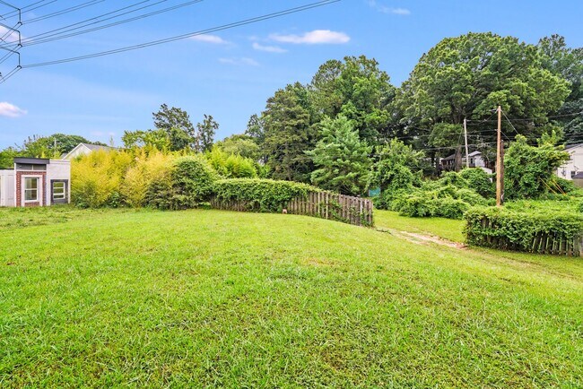 3425 Anson St in Charlotte, NC - Building Photo - Building Photo