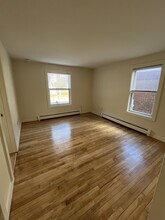 92 Danforth St, Unit 3.0 in Portland, ME - Building Photo - Building Photo