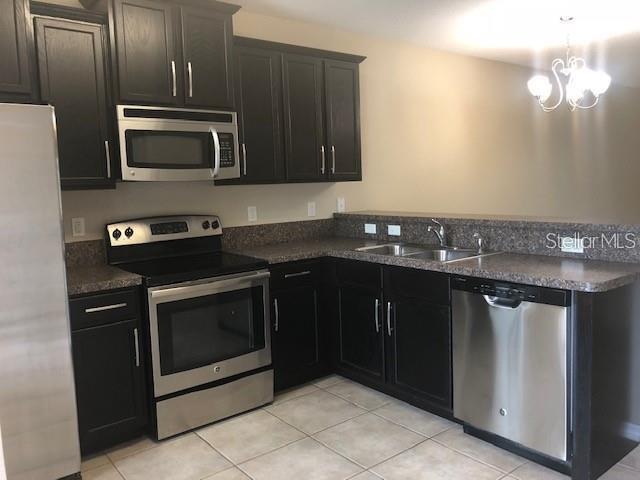 5341 Windsor Lake Cir in Sanford, FL - Building Photo - Building Photo