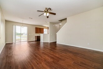 11050 Golden Silence Dr in Riverview, FL - Building Photo - Building Photo