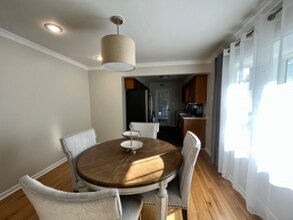 8024 Outlook Dr in Prairie Village, KS - Building Photo - Building Photo