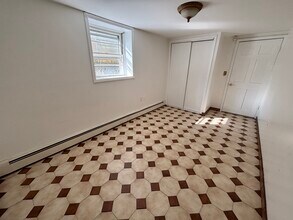 103 Maitland Pl, Unit 1 in Garfield, NJ - Foto de edificio - Building Photo