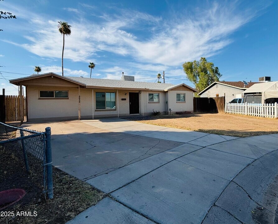 4842 W Elm St in Phoenix, AZ - Building Photo