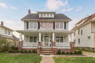 1622 Northland Ave in Lakewood, OH - Building Photo