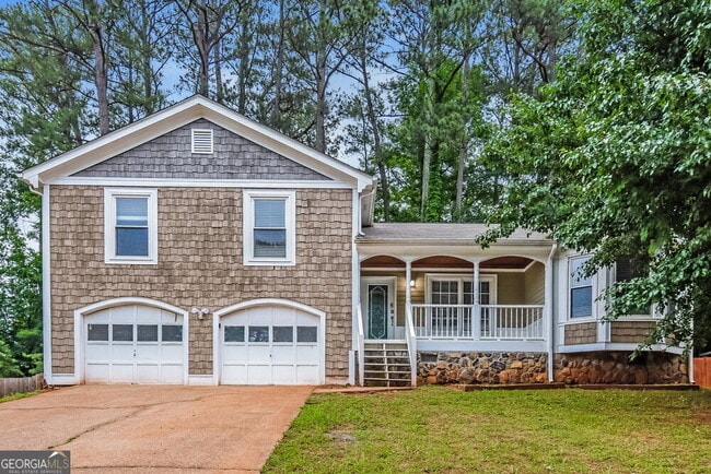property at 1111 Realm Ln