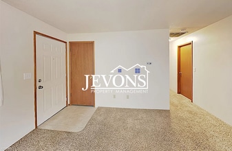 404 S 81st Ave in Yakima, WA - Building Photo - Building Photo